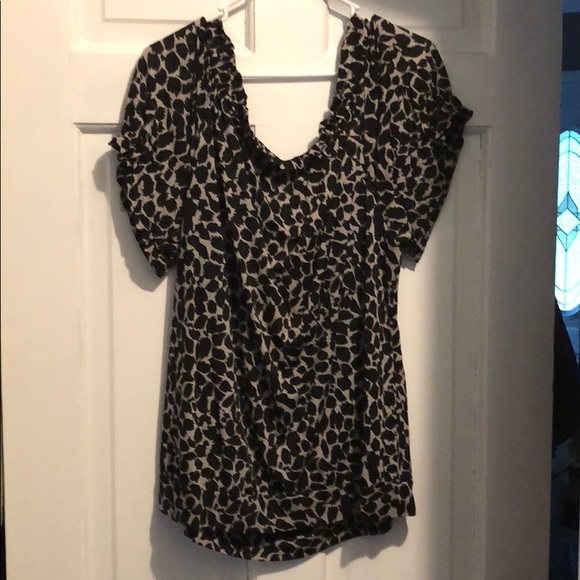 Black and grey short sleeve lined top - Picture 3 of 3